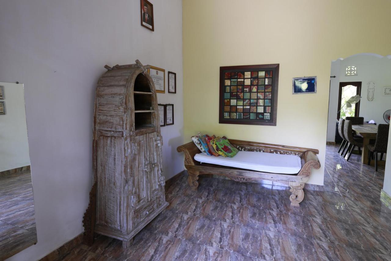 Kirana Homestay Amed  Exterior photo