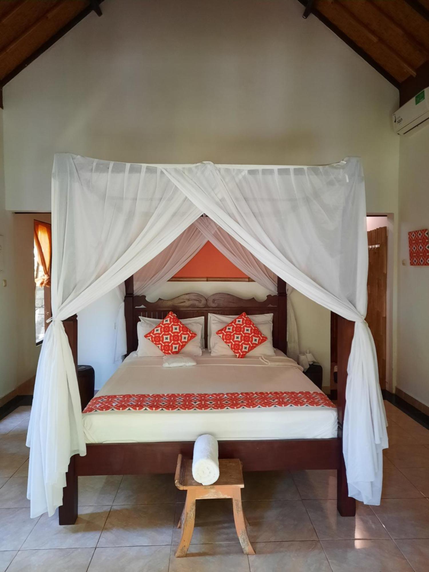 Kirana Homestay Amed  Exterior photo