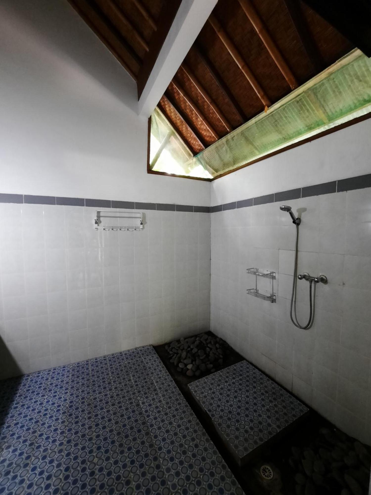 Kirana Homestay Amed  Exterior photo