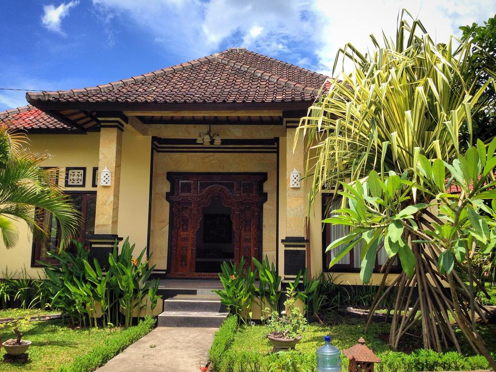 Kirana Homestay Amed  Exterior photo